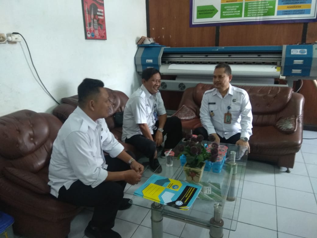 Rapat Koordinasi dalam Rangka Pengayaan Referensi Advokasi di BNN Provinsi Jawa Tengah Rapat Koordinasi dalam Rangka Pengayaan Referensi Advokasi di BNN Provinsi Jawa Tengah