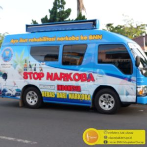 BNNK Cilacap Ngabuburit dengan KIE Keliling mengkampanyekan Stop Narkoba & Stop Covid 19