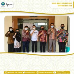 BNN Kabupaten Cilacap Kunjungi Bupati, Wakil Bupati dan Kepala Kantor Imigrasi Cilacap