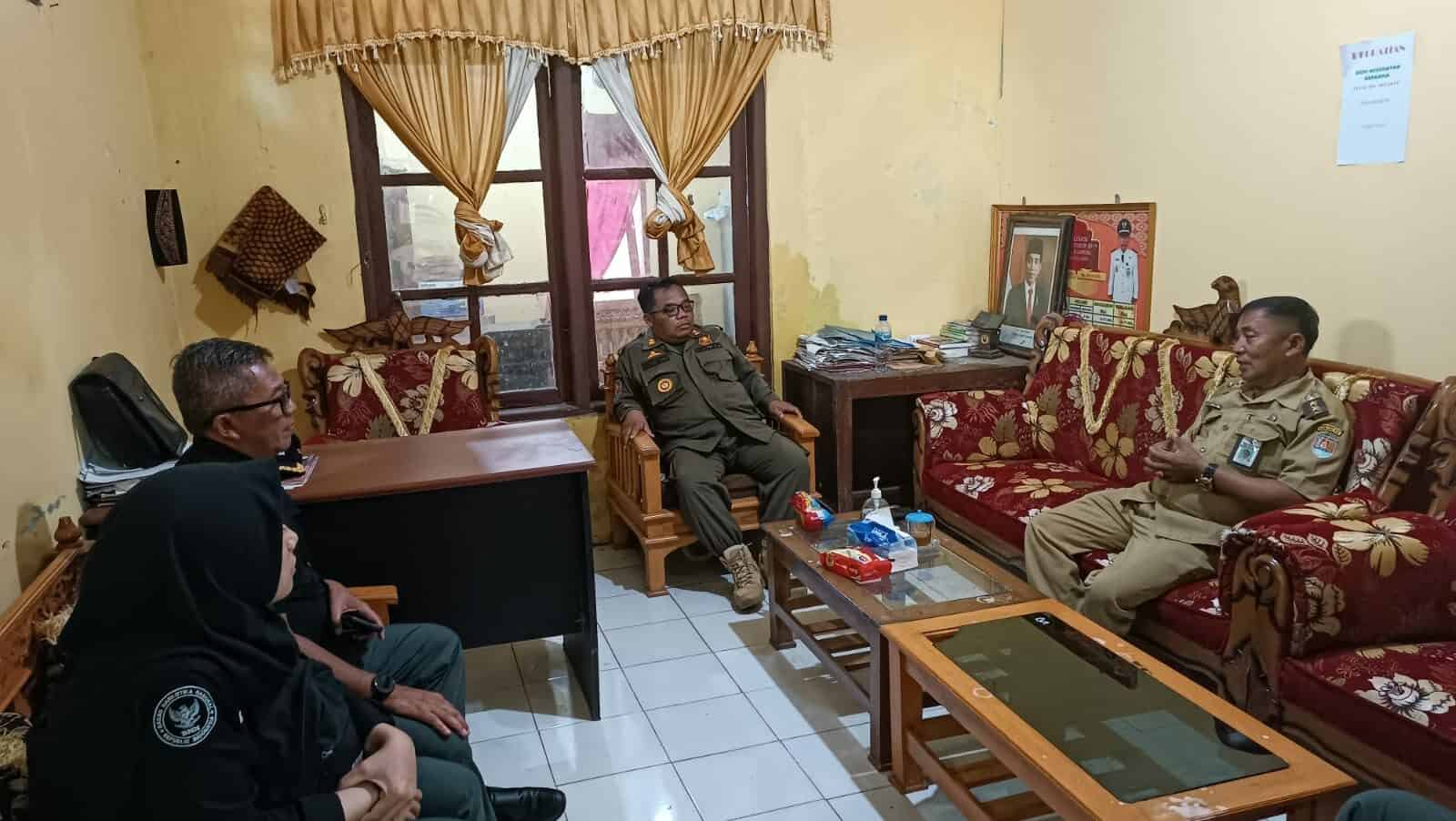 Kepala BNN Kabupaten Cilacap Melakukan Koordinasi Program P4GN di Sektor Kewilayahan Kecamatan Kampung Laut