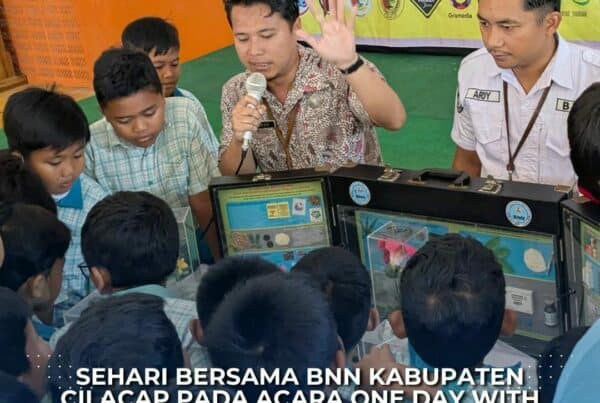 Sehari Bersama BNN Kabupaten Cilacap Pada “One Day with Parent” di SD Patra Mandiri Cilacap